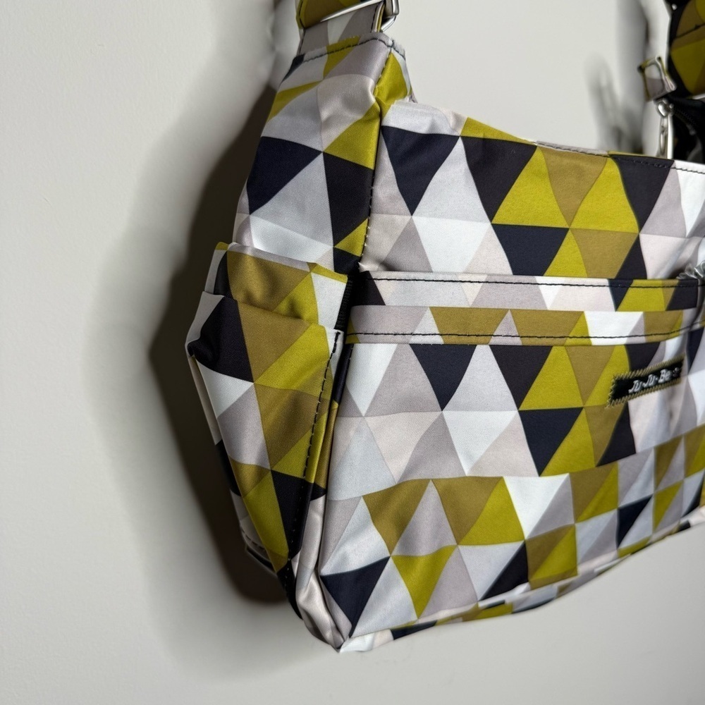 Ju-Ju-Be Triangular Patterned Baby Bag - Picture 8 of 14